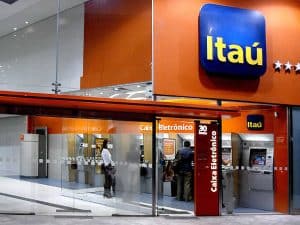 Jovem Aprendiz Itaú: como funciona, vagas e como se inscrever