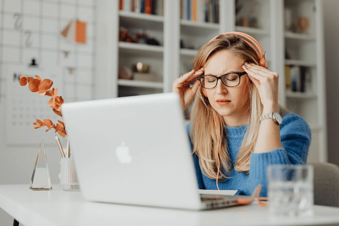 Como as empresas podem promover a saúde mental no trabalho?